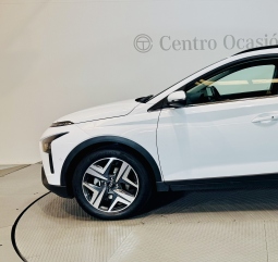 HYUNDAI BAYON 1.0 T-GDI 100CV TECNO SKY