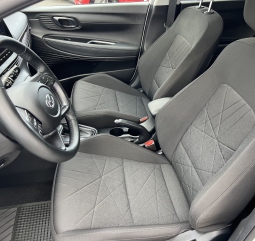 HYUNDAI BAYON 1.0 T-GDI 100CV TECNO SKY