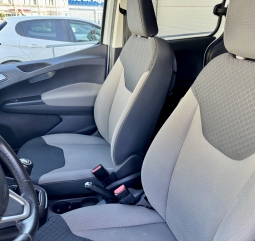 FORD TOURNEO COURIER ECOBOOST TITANIUM 100CV