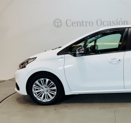 PEUGEOT 208 1.2 PURETECH SIGNATURE 110