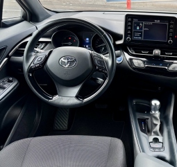 TOYOTA C-HR 1.8 HYBRID 125H