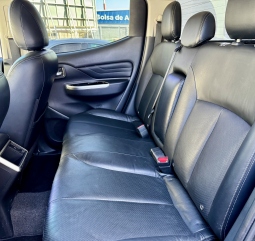 MITSUBISHI L200 DOBLE CABINA 220 DI-D KAITEKI 6AT