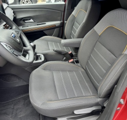 DACIA SANDERO STEPWAY EXTREME GO TCE 90c
