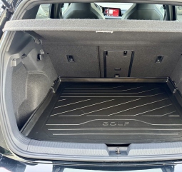VOLKSWAGEN GOLF 8 R-LINE TSI 150CV