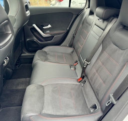 MERCEDES A180 AMG LINE 7G-DCT