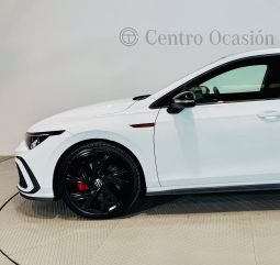 VOLKSWAGEN GOLF 8 GTI 2.0 TSI 245CVCV DSG7