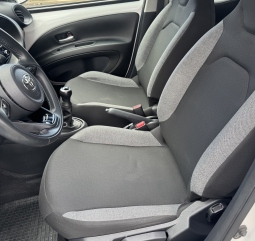 TOYOTA AYGO X PLAY 70