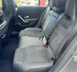 MERCEDES A250e AMG LINE 8G-DCT