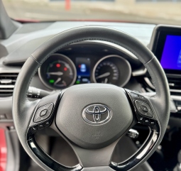 TOYOTA C-HR 1.8 125H Advance