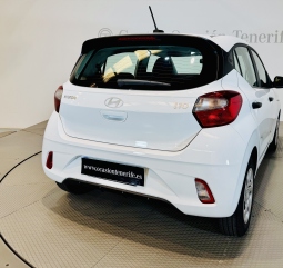 HYUNDAI i10 ESSENCE 1.0 MPI 67cv