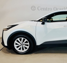 TOYOTA C-HR 1.8 140H ARE + PACK BSM