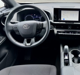 TOYOTA C-HR 1.8 140H ARE + PACK BSM