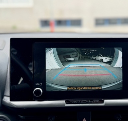 TOYOTA C-HR 1.8 140H ARE + PACK BSM