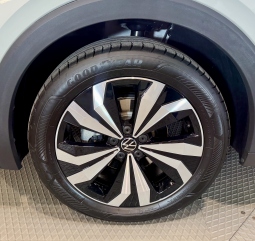 VOLKSWAGEN T-CROSS DESIGN TSI 110 CV