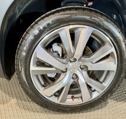  PEUGEOT 2008 ALLURE 1.2 110cv