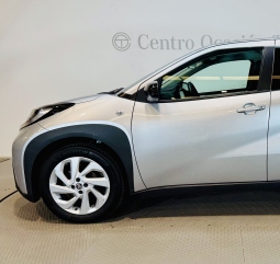 TOYOTA AYGO X PLAY 70