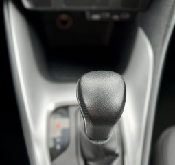 TOYOTA YARIS HI-MOVE 120 HYBRID 116CV