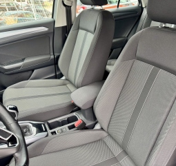 VOLKSWAGEN T-ROC CONNECT TSI 110 cv