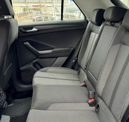 VOLKSWAGEN T-ROC CONNECT TSI 110 cv