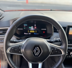 RENAULT CLIO ZEN E-TECH HIBRIDO 140CV