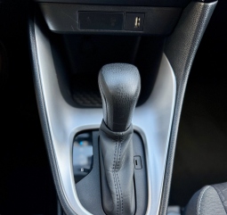 TOYOTA YARIS BUSSINES PLUS 120 HYBRID 116CV