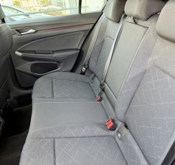VOLKSWAGEN GOLF 8 CONNECT TSI 110cv