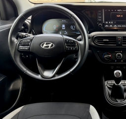 HYUNDAI i10 KLASS 1.0 MPI