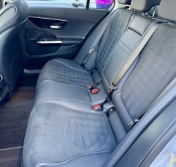 MERCEDES C300e AMG LINE EQ HYBRID