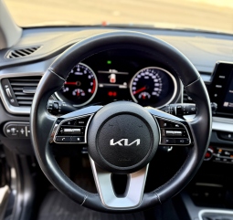 KIA XCEED DRIVE 1.0 T-GDI 120cv,