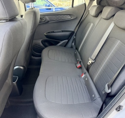 HYUNDAI i10 KLASS 1.0 MPI