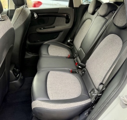 MINI COOPER COUNTRYMAN Aut
