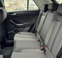 VOLKSWAGEN T-ROC CONNECT TSI 110 cv
