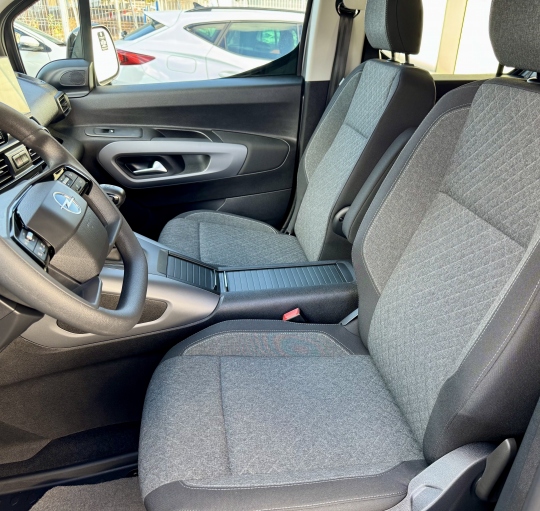 OPEL COMBO L 1.5 TD 100cv