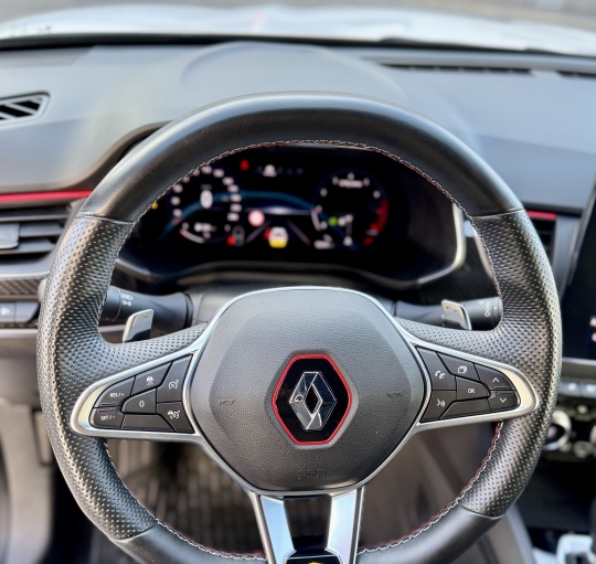 RENAULT ARKANA R.S. LINE TCE 140cv EDC MICROHÍBRIDO