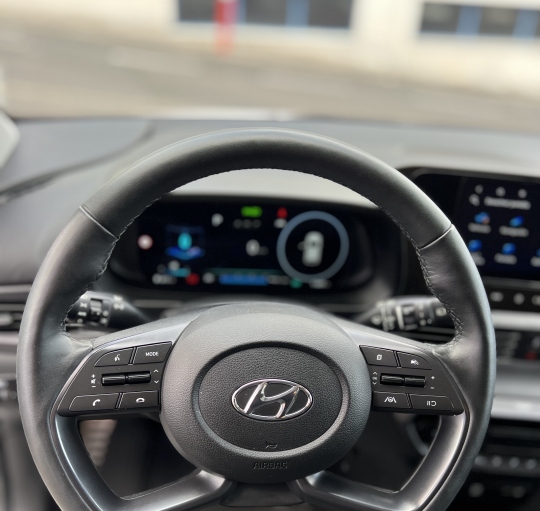 HYUNDAI BAYON 1.0 T-GDI 100CV TECNO SKY
