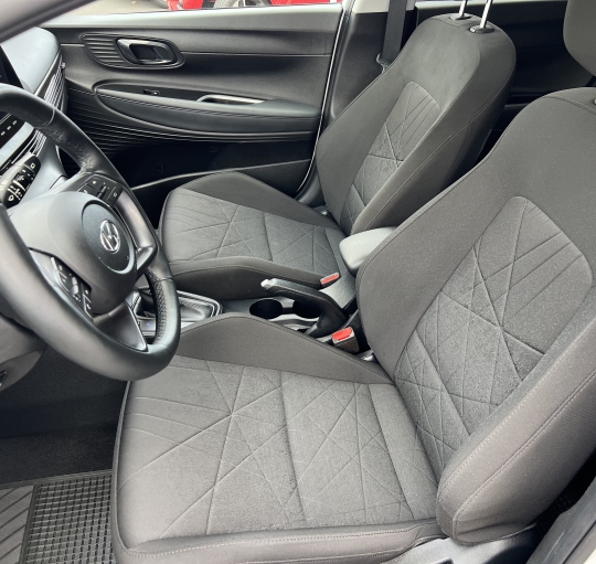 HYUNDAI BAYON 1.0 T-GDI 100CV TECNO SKY