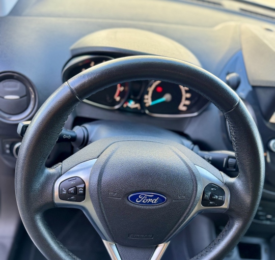 FORD TOURNEO COURIER ECOBOOST TITANIUM 100CV