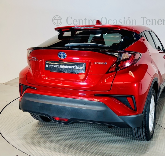 TOYOTA C-HR 1.8 HYBRID 125H