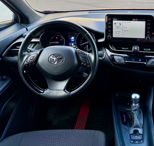 TOYOTA C-HR 1.8 HYBRID 125H