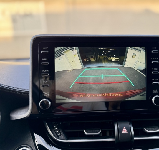 TOYOTA C-HR 1.8 HYBRID 125H