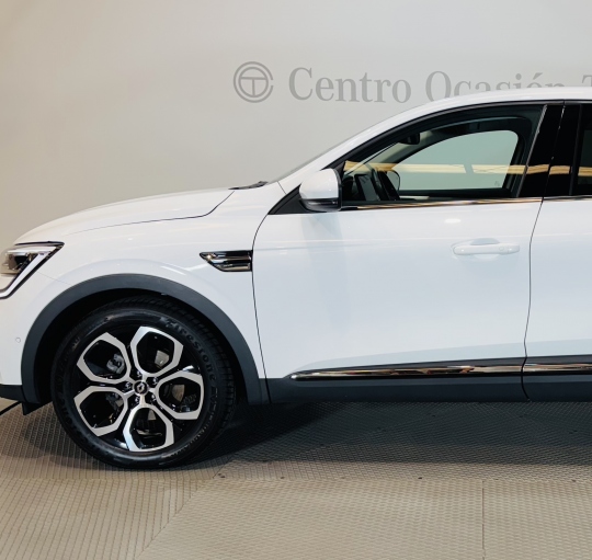 RENAULT ARKANA INTENS E-TECH HÍBRIDO 145cv