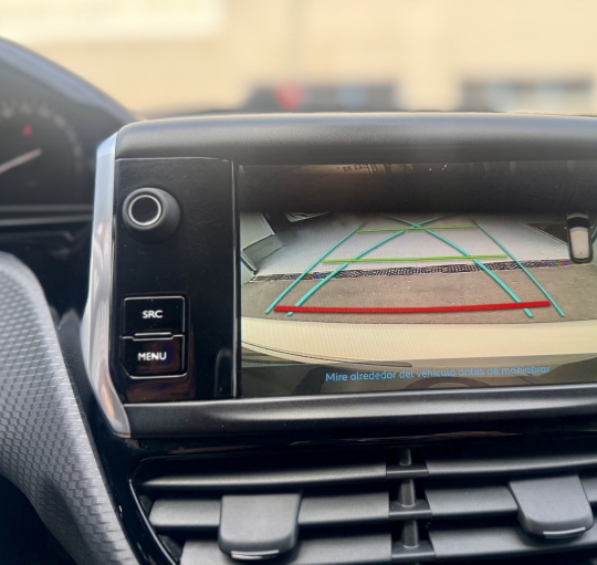 PEUGEOT 208 1.2 PURETECH SIGNATURE 110
