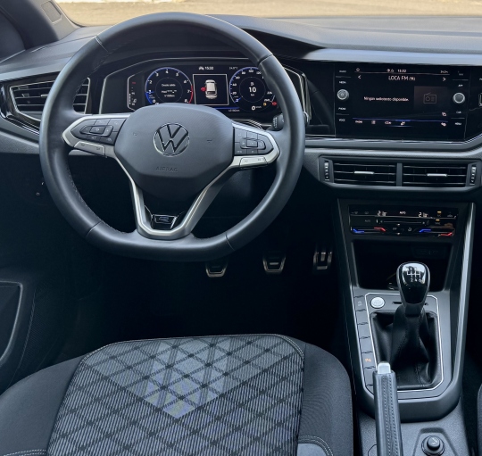 VOLKSWAGEN TAIGO R-LINE TSI 110cv