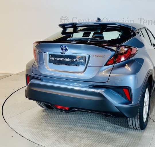 TOYOTA C-HR 1.8 HYBRID 125H