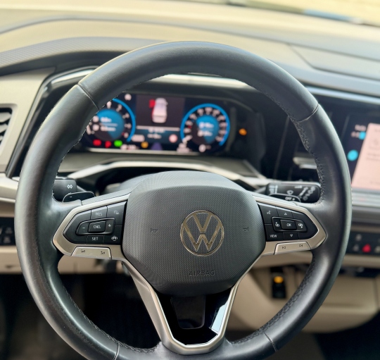VOLKSWAGEN MULTIVAN CORTO 1.4 eHYBRID 218cv DSG