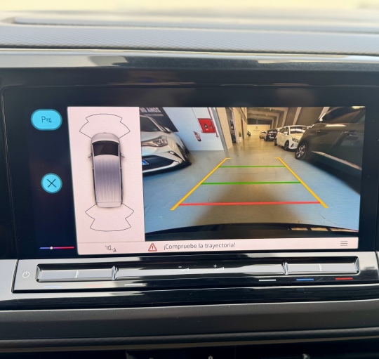 VOLKSWAGEN MULTIVAN CORTO 1.4 eHYBRID 218cv DSG