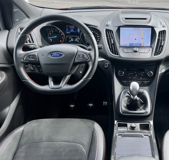 FORD KUGA 1.5 ECOBOOST 150CV ST LINE