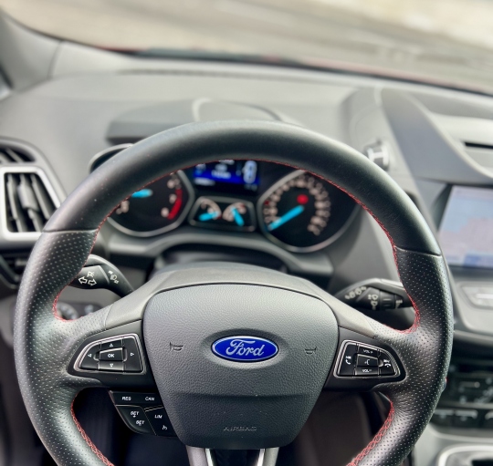 FORD KUGA 1.5 ECOBOOST 150CV ST LINE