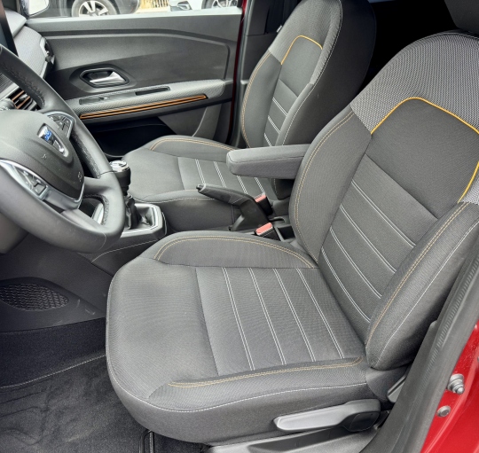 DACIA SANDERO STEPWAY EXTREME GO TCE 90c