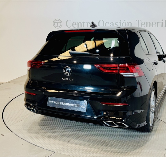 VOLKSWAGEN GOLF 8 R-LINE TSI 150CV